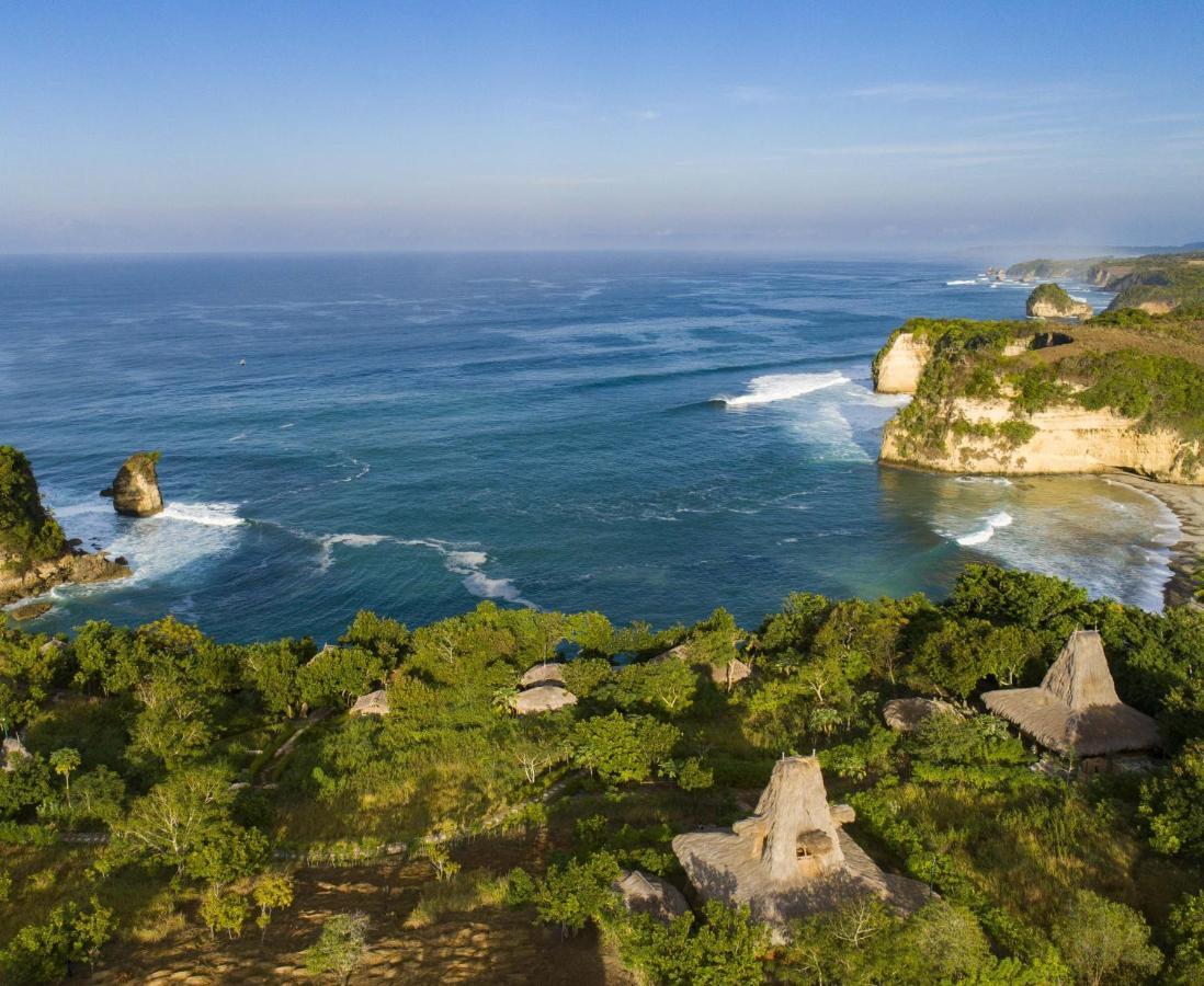 Ngalung Kalla Retreat Waikabubak Luaran gambar